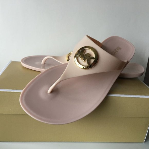 NEW Michael Kors Lillie Jelly Thong Flip Flop Sandals Size 9 - Picture 1 of 3
